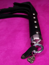 Load image into Gallery viewer, CLASSIC FLOGGER