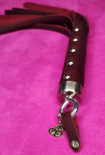 Load image into Gallery viewer, CLASSIC FLOGGER