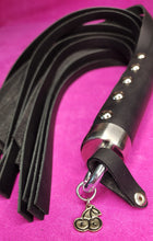 Load image into Gallery viewer, CLASSIC FLOGGER