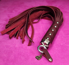 Load image into Gallery viewer, CLASSIC FLOGGER